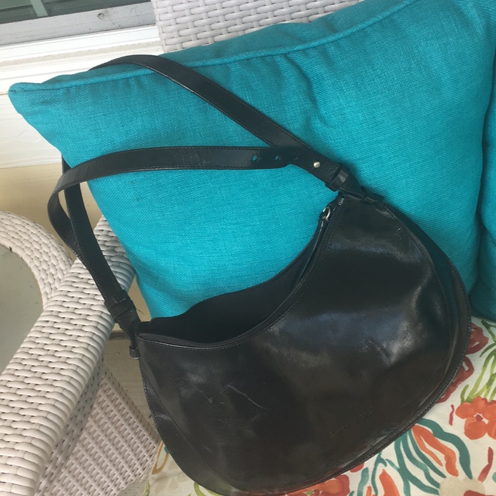 KENNET COLE Detailedbag🚭👍🏽 - Picture 7 of 7